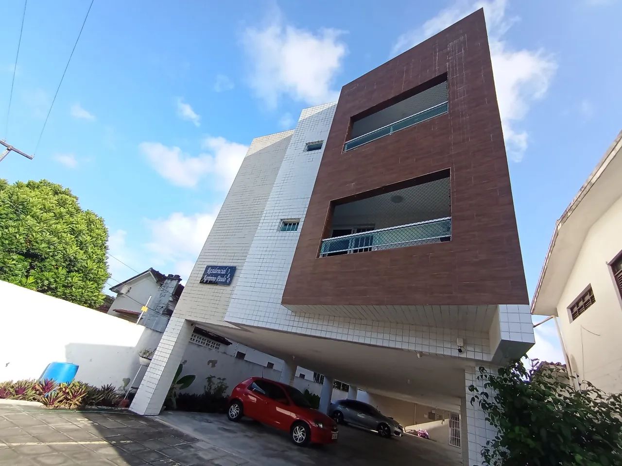 Térreo com área externa privativa 