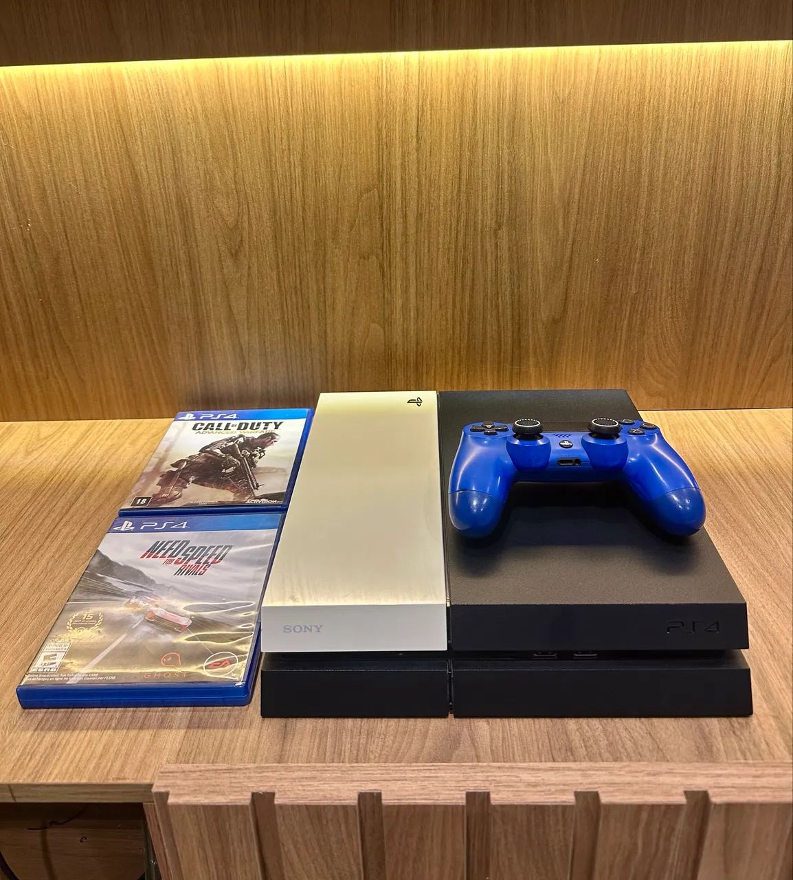 PS4 + Controle + 2 Jogos - Foto 3