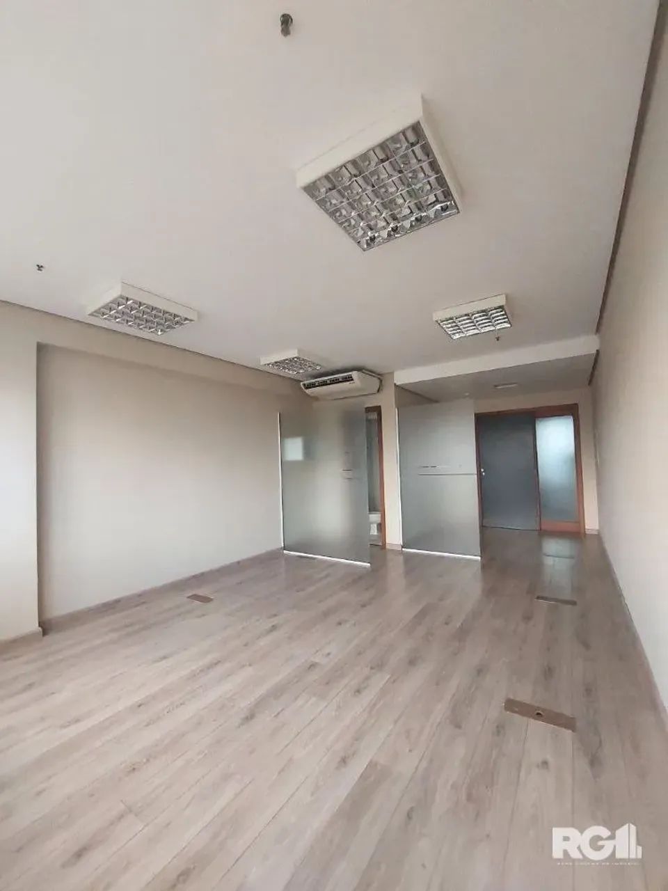 Conjunto Comercial com Portaria 24 Horas e Auditório - Foto 3
