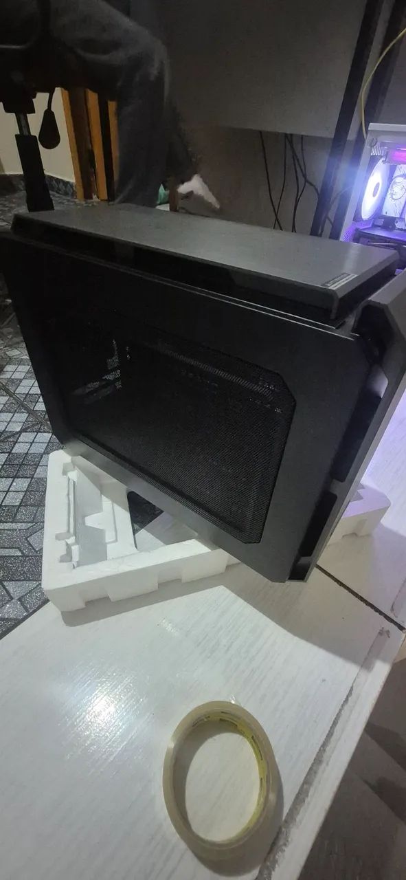Gabinete Cougar QBX  - Foto 2
