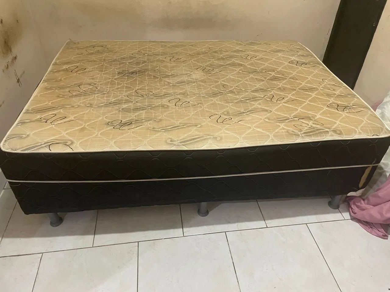 Cama Box casal