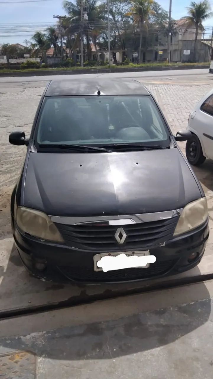 Renault Logan 2013