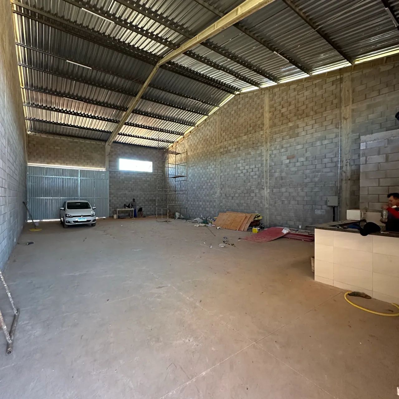 GALPÃO COMERCIAL DE 220M2 PARA LOCAÇÃO - 26 DE SETEMBRO - DF - Foto 2