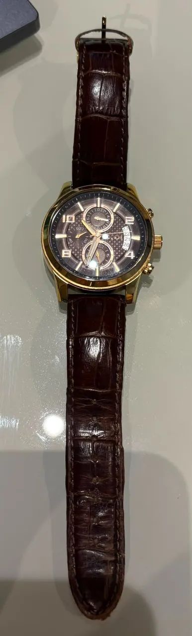 Relogio Guess Couro e Dourado  - Foto 2