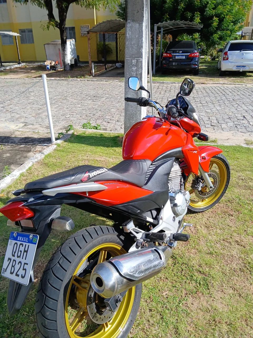 CB 300R  - Foto 5