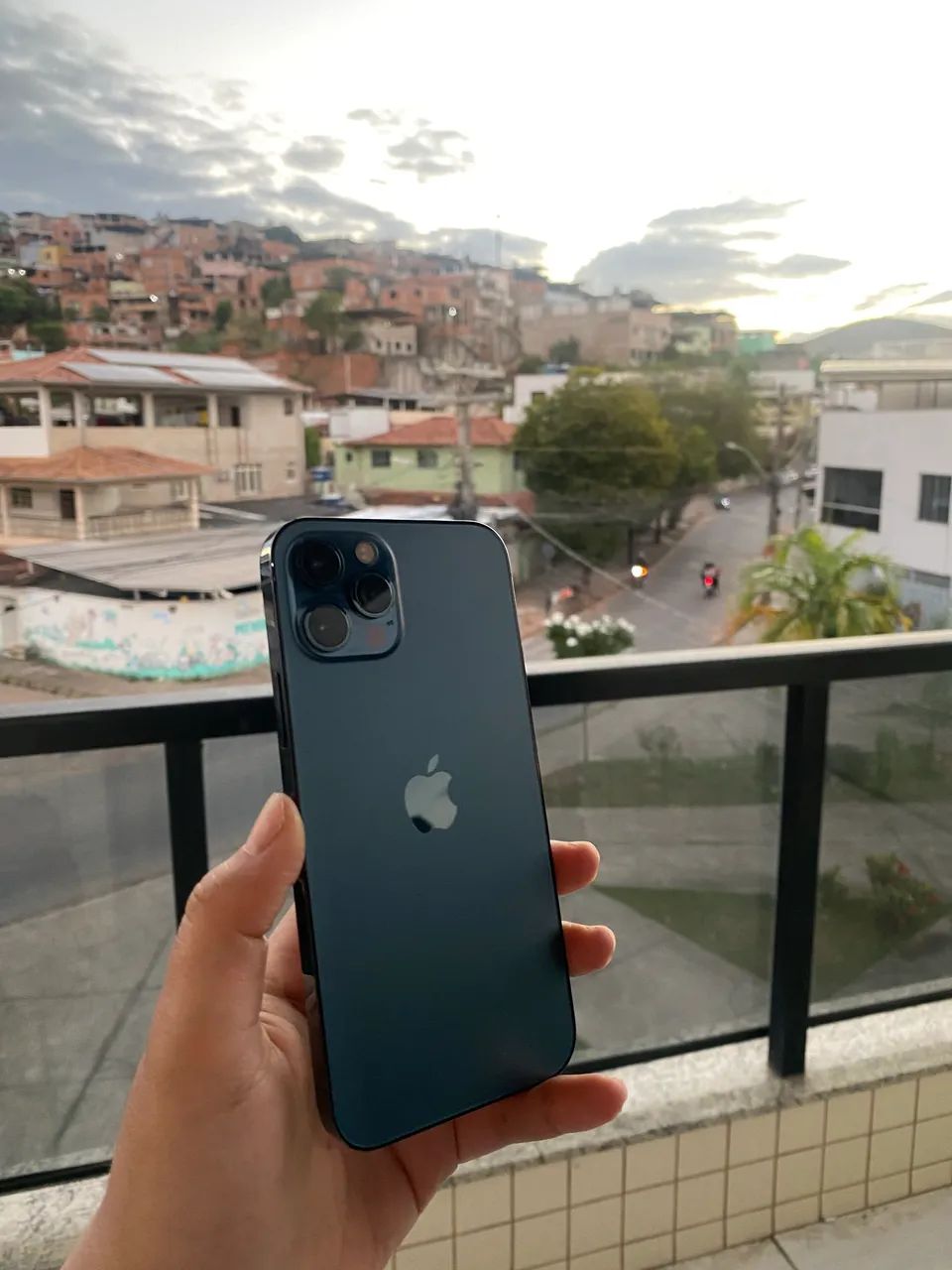 iPhone 12 Pro 128g 1750 - Foto 3