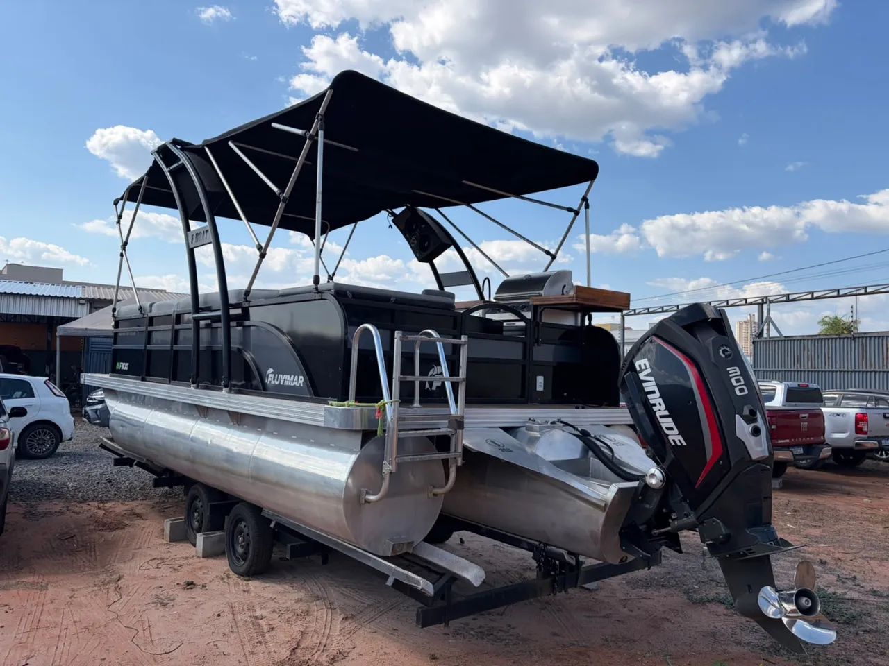 F Boat 7500