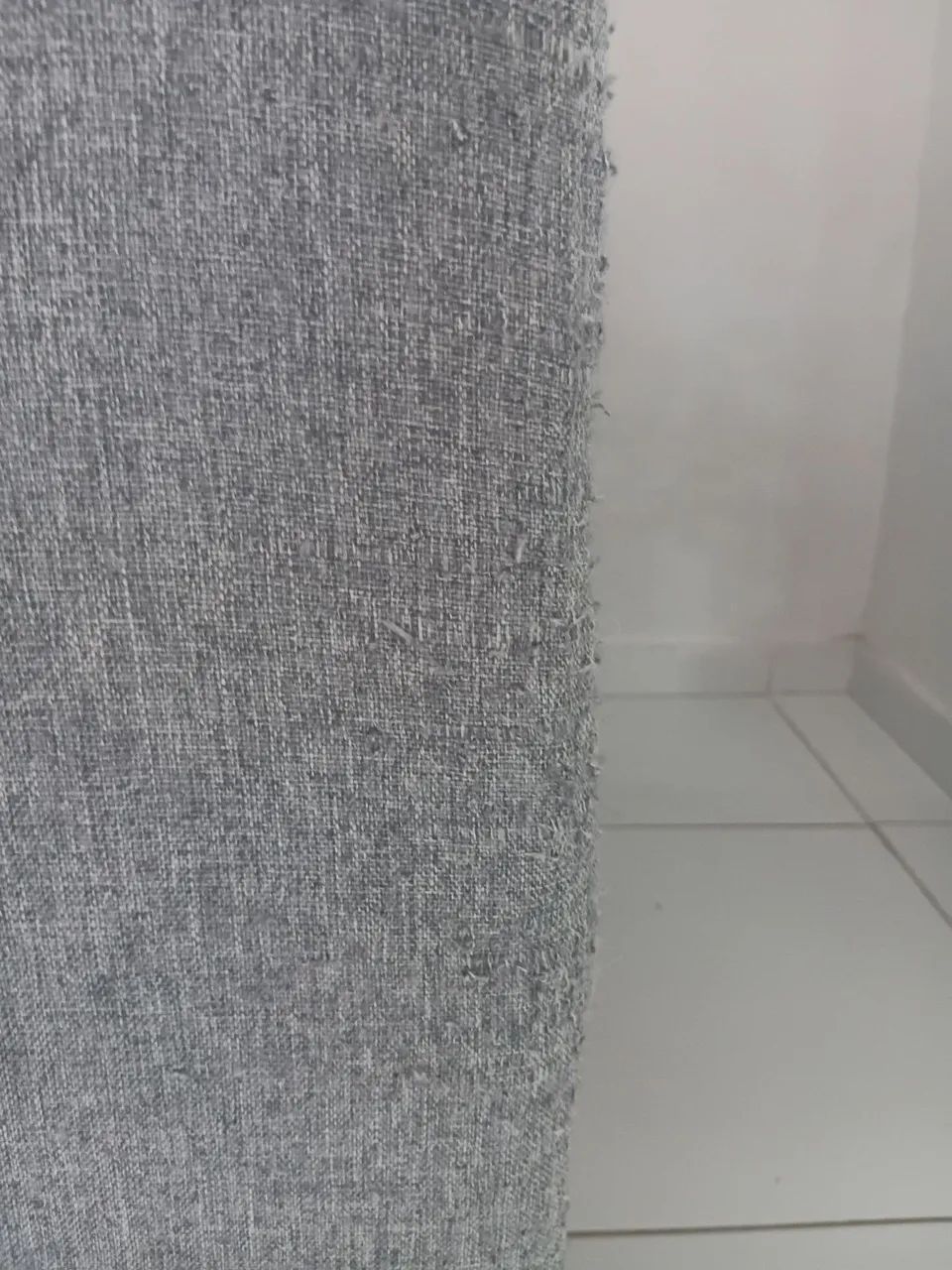 Sofá 3 lugares em linho - Foto 3
