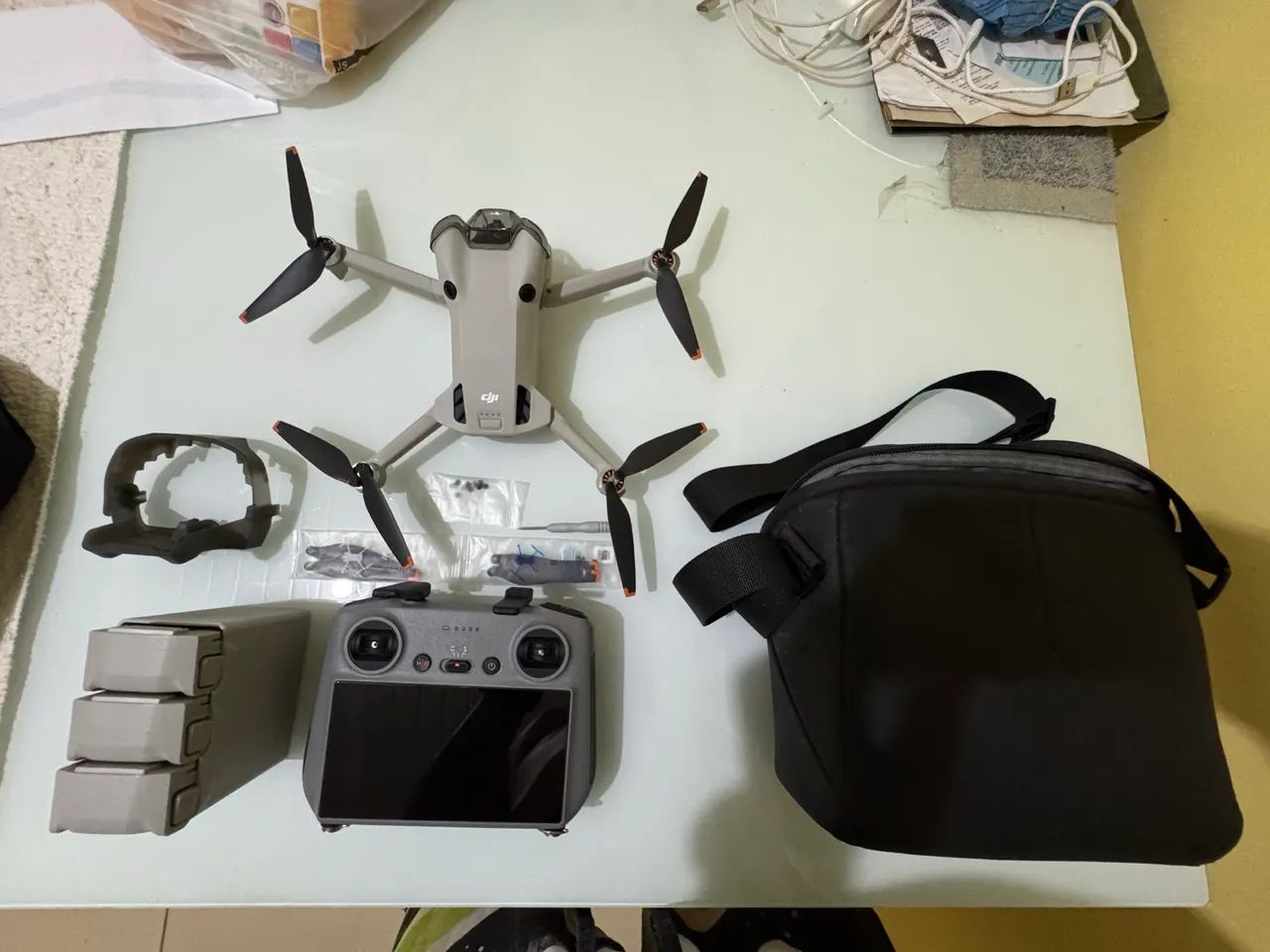 Oportunidade Única: Drone DJI Mini 4 Pro (Kit Completo e Pouquíssimo Usado) - Foto 3
