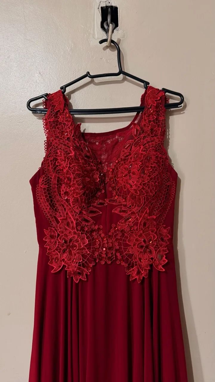 Vestido de gala Vermelho/Vinho