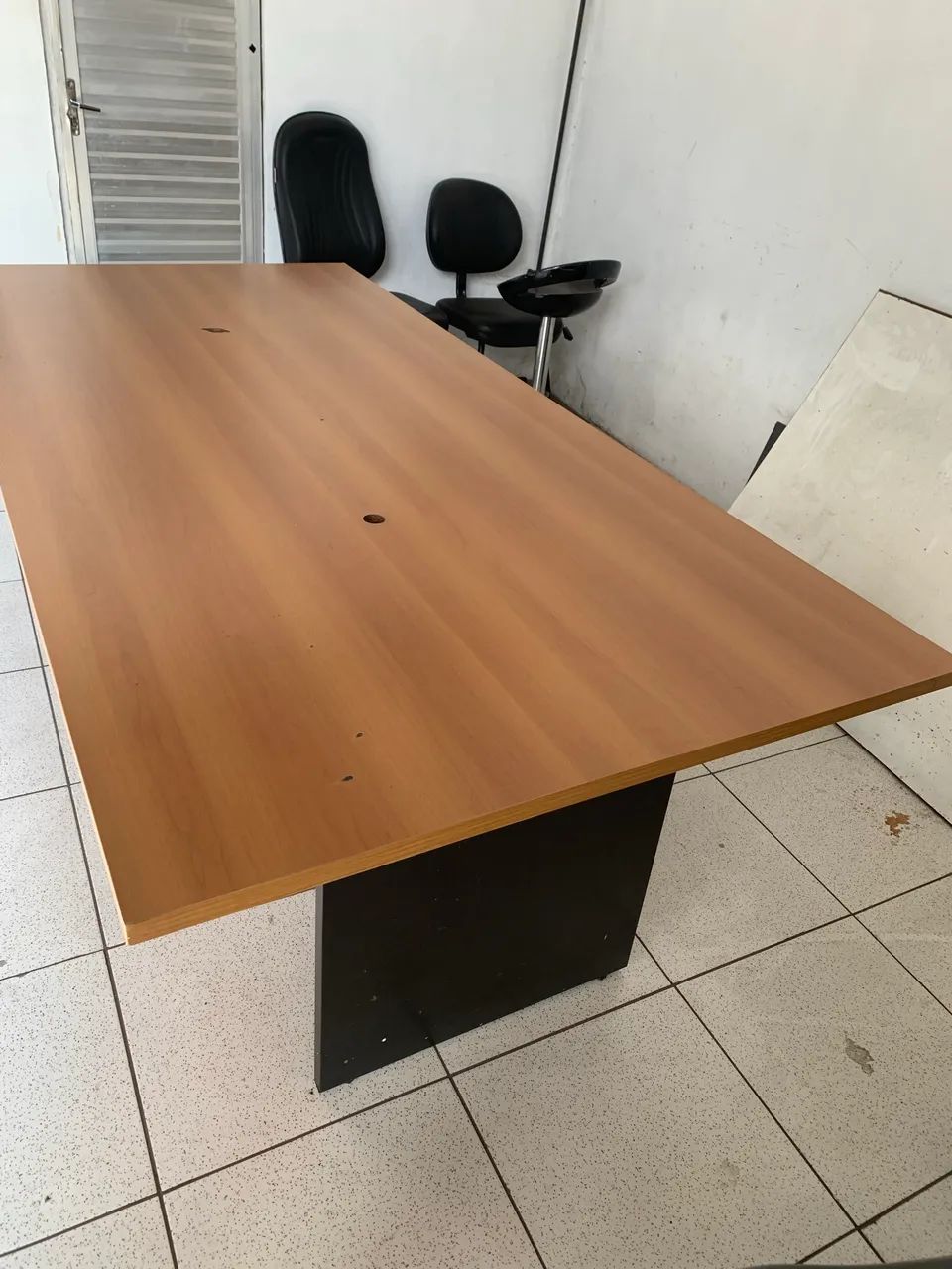 Mesa de reunião  - Foto 3