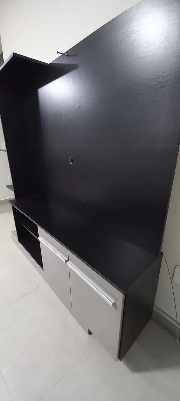 Painel TV acetinado TX cor lacca fumê/preto - Foto 2