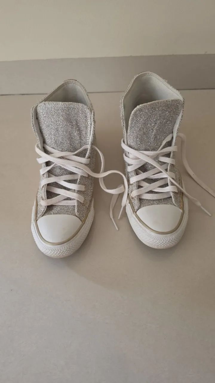 Tênis all star n. 35 dourado com prata - Foto 3