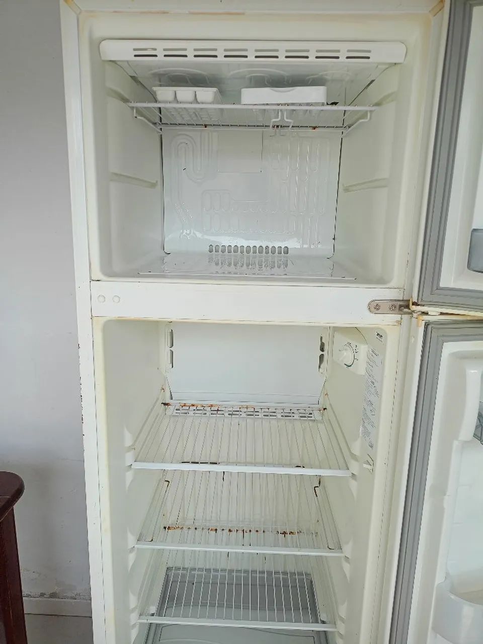 Geladeira 350,00 - Foto 3