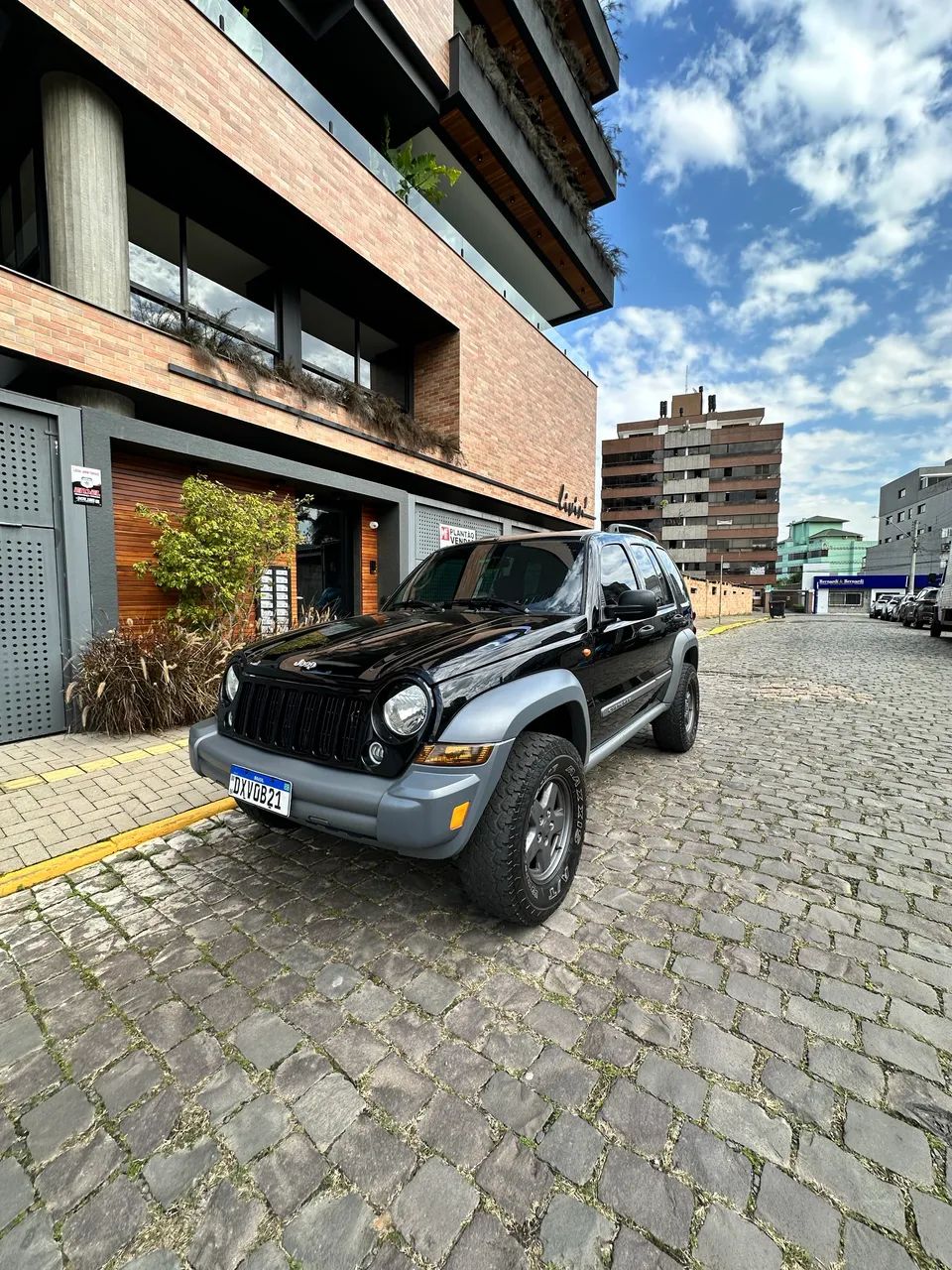 Jeep Cherokee Cherokee Sport 3.7 4x4 V6 12V Aut. 2007