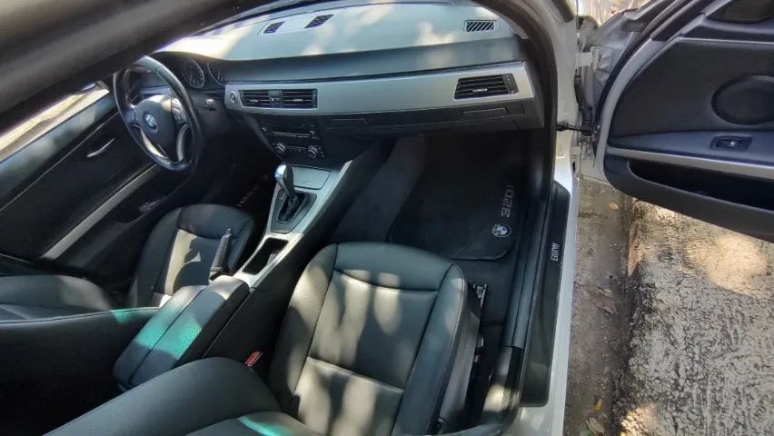 BMW 320I A 2008 - Foto 3