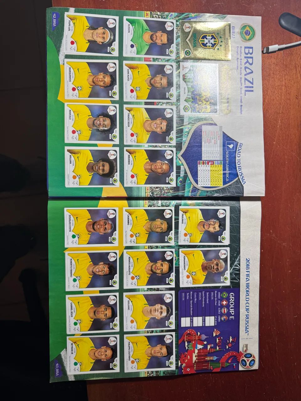 Álbum da copa 2014 + 2018 COMPLETOS! - Foto 4