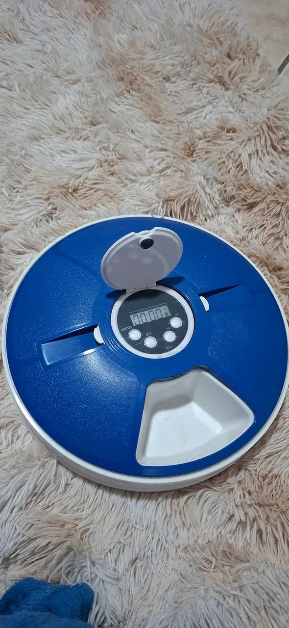 Comedouro automático
