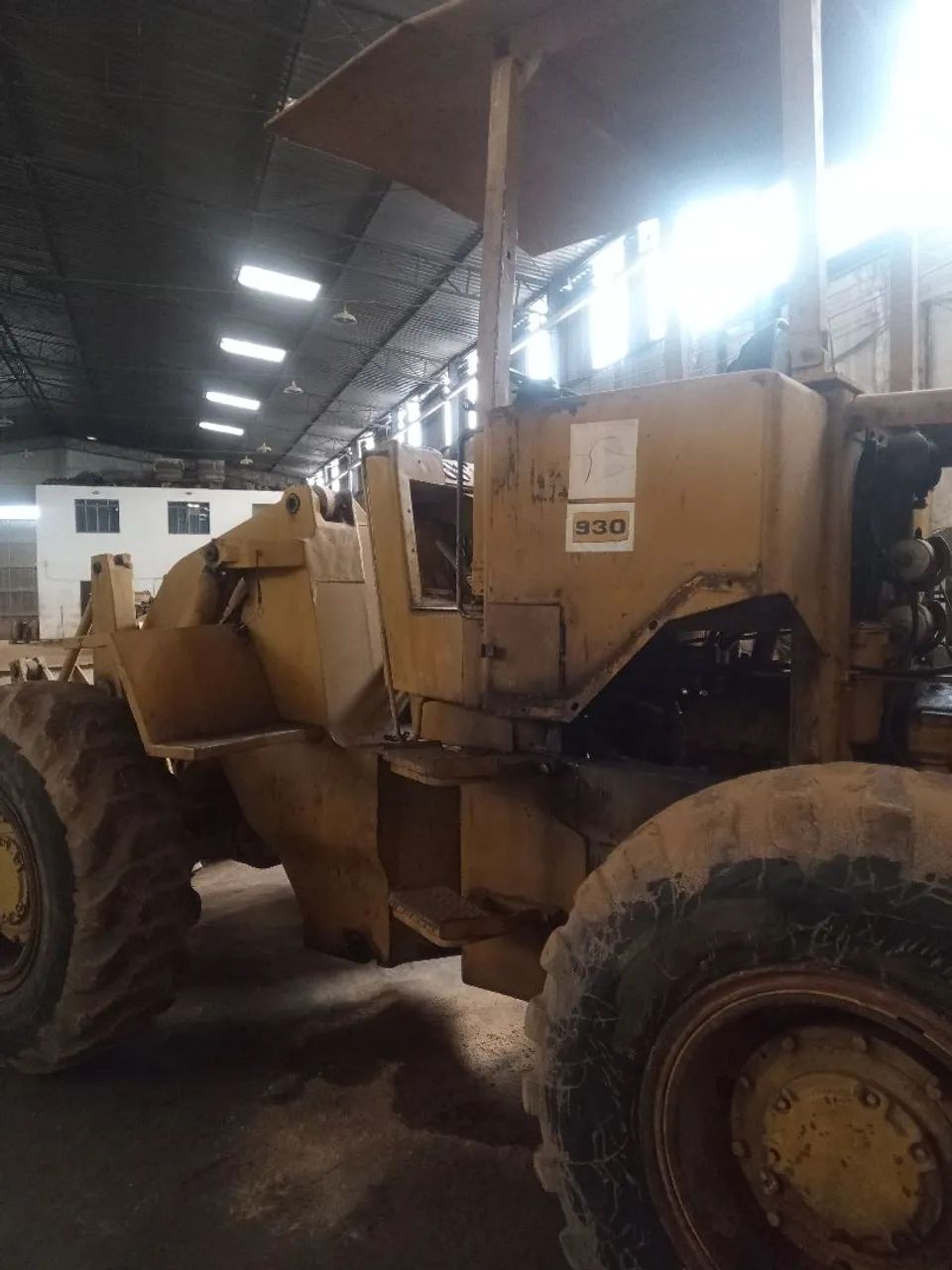Trator Caterpillar 930 - Foto 2