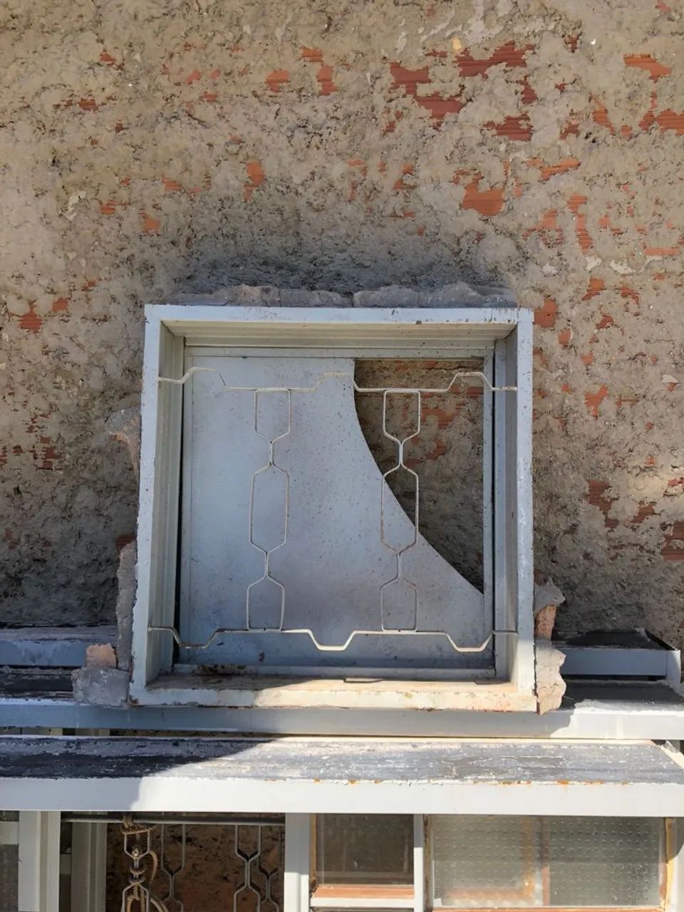 Portas e janelas - Foto 4