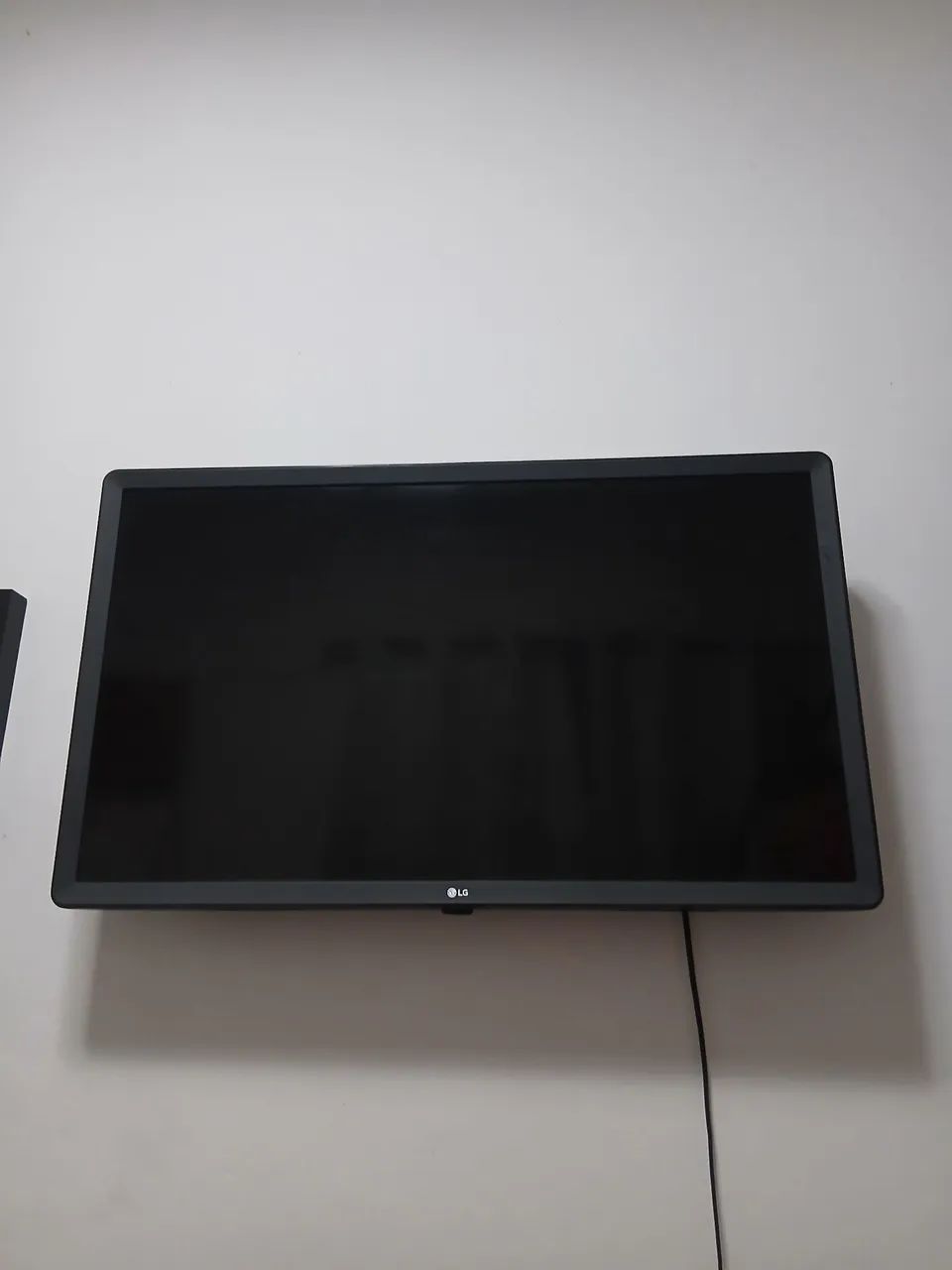 Vendo TV smart tudo funcionando. 