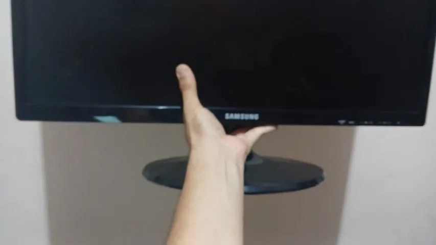 TV Samsung 24" Usado - Foto 2