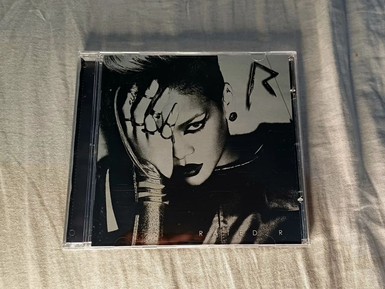 Rihanna | Rated R | CD original