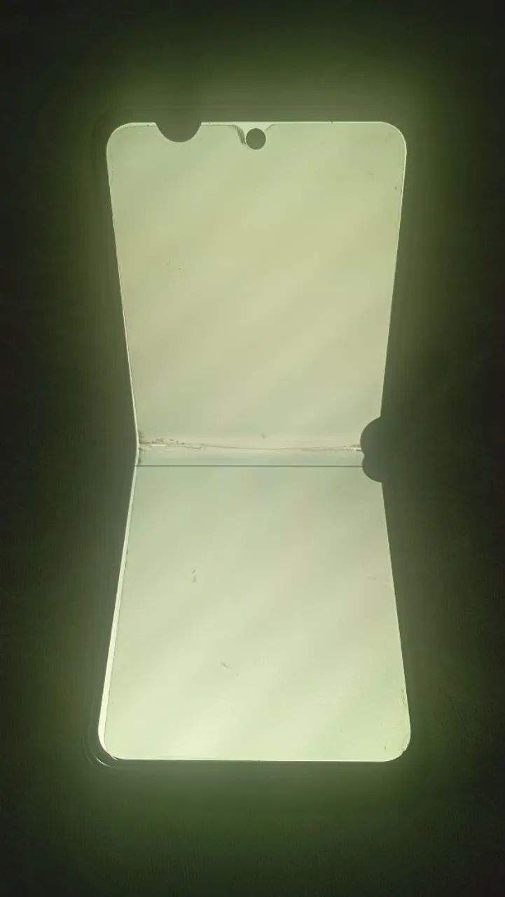 Samsung zflip p tirar peças  - Foto 2