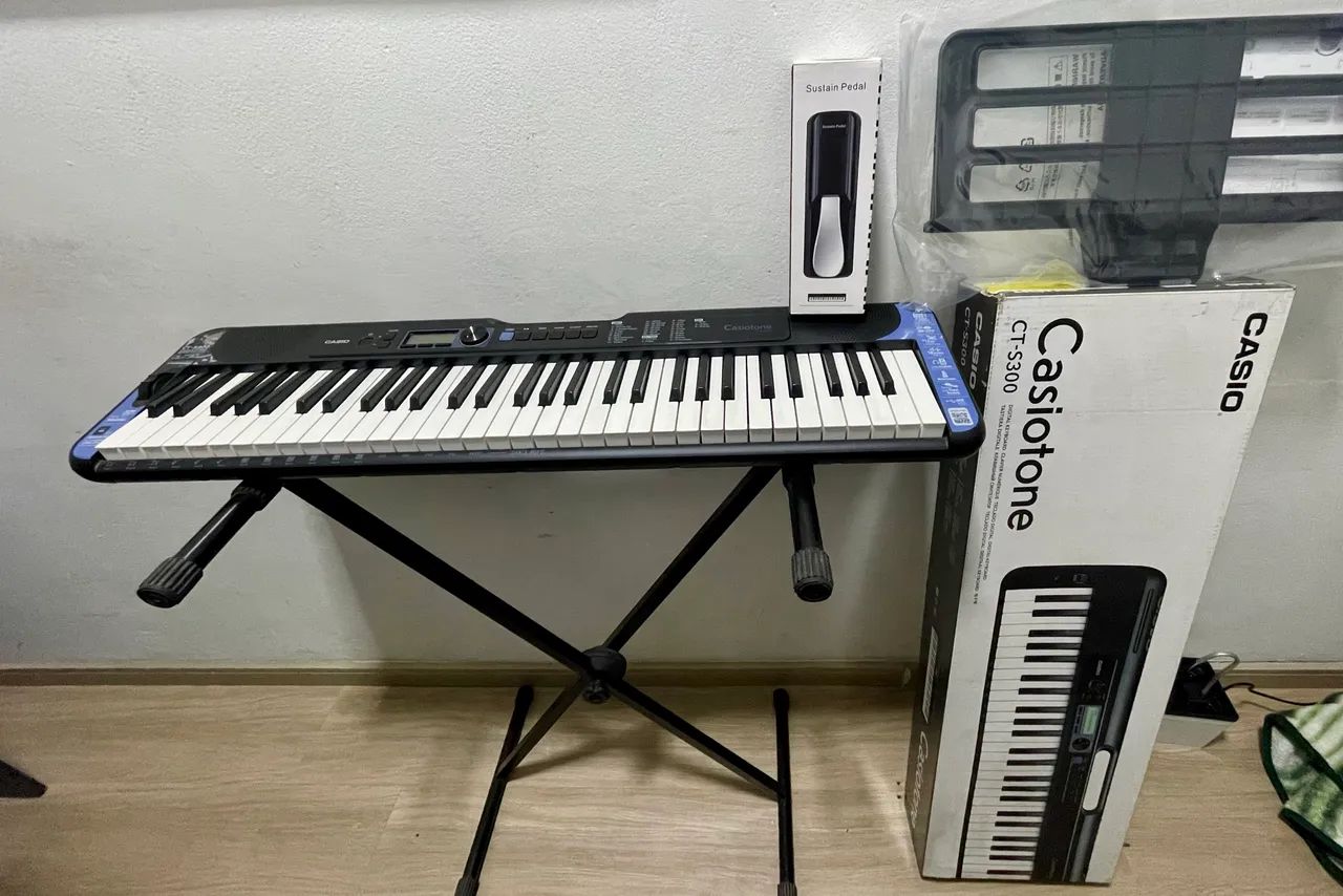 Teclado Casiotone CT-S300