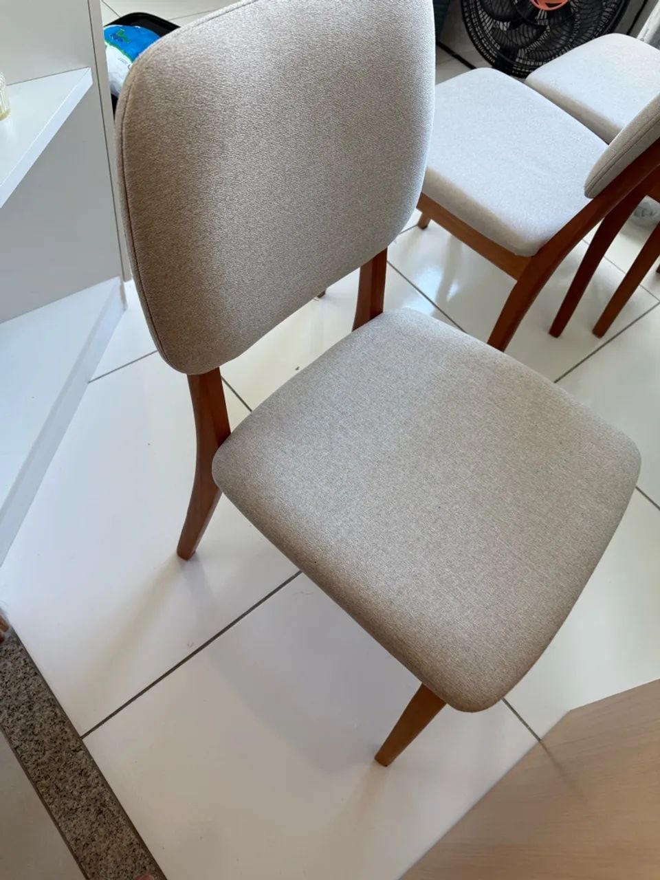 Conjunto de 4 cadeiras - 100% Madeira - Foto 3