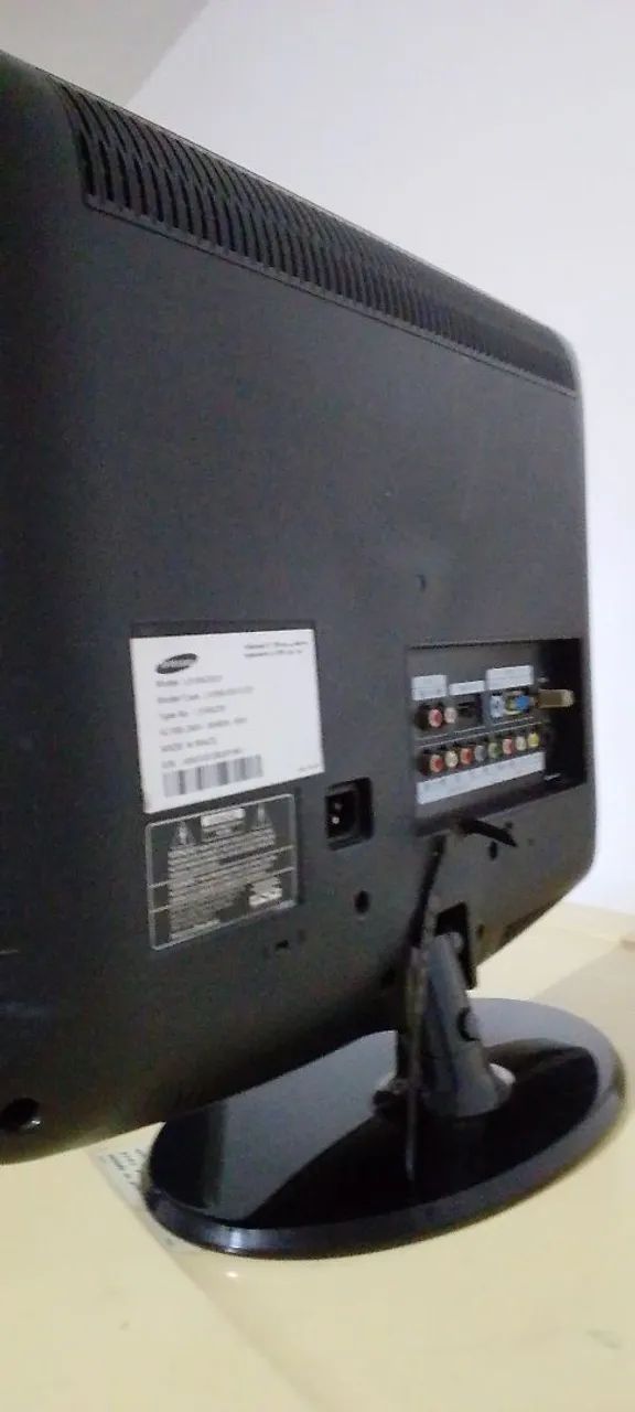 Monitor Samsung 19 polegadas CFTV - Foto 3