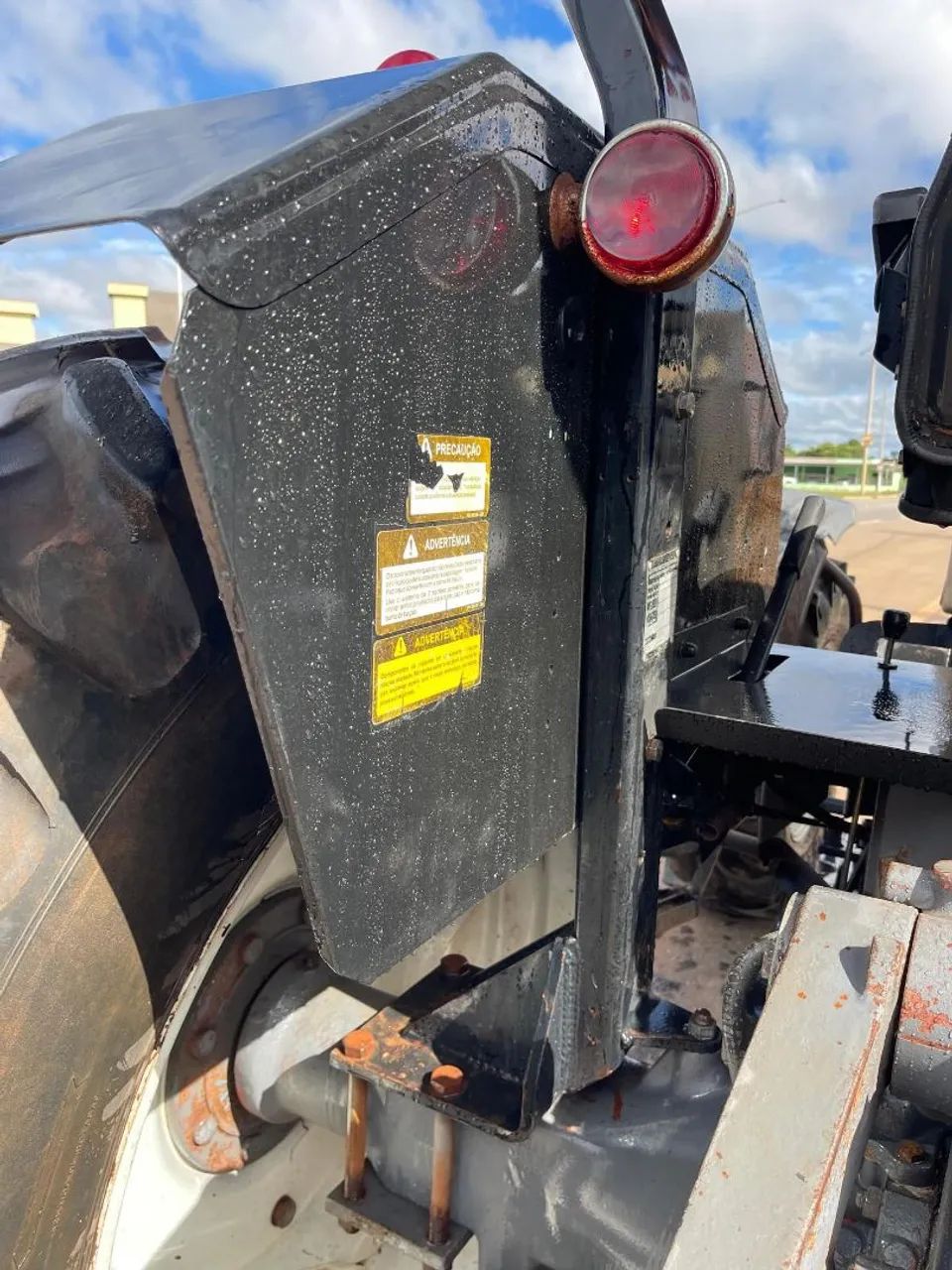 TRATOR VALTRA BM 110 - Foto 5