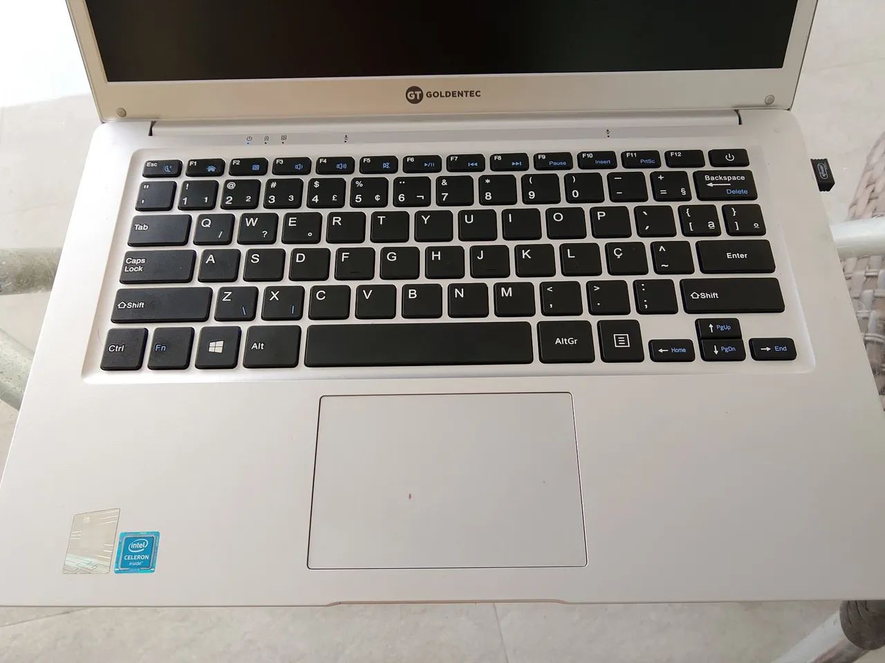 Notebook intel Goldentec - semi novo