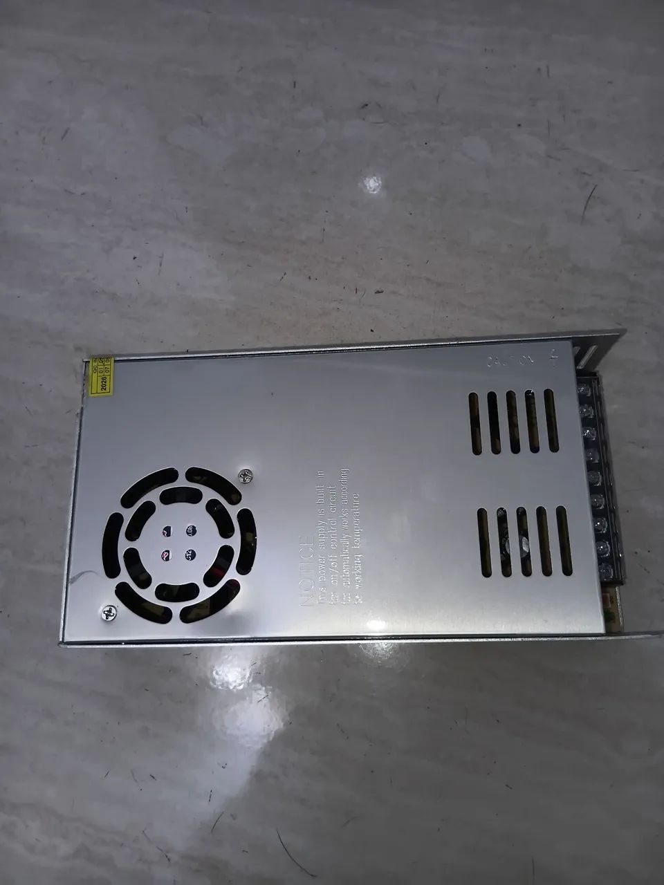 Fonte de 50a 13.8v bivolt 