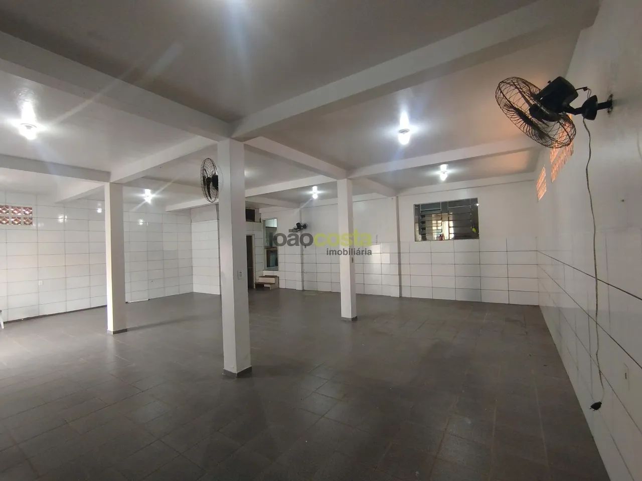 Loja para Locação em Praia Comprida, São José - 80m² - Foto 4