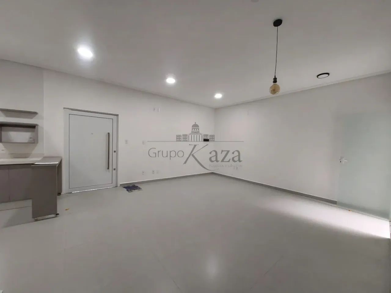 Oportunidade - Casa - Bosque dos Eucaliptos - 3 Dormitórios - 250m².