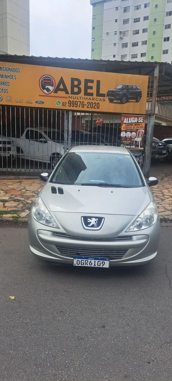 Peugeot 207 207 Sedan Passion XR 1.4 Flex 8V 4p 2013