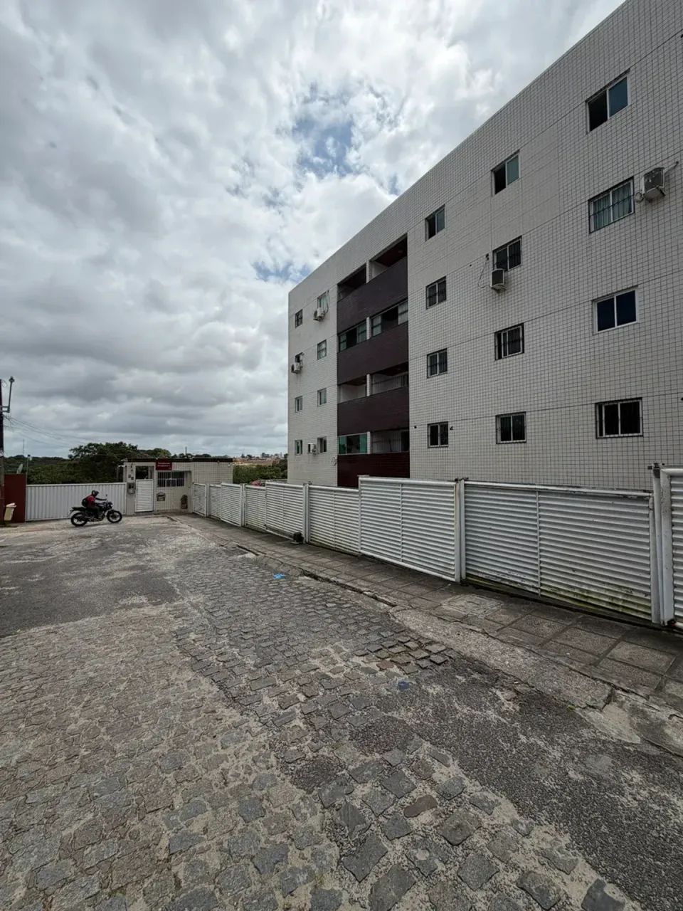 Apartamento Térreo C/Varanda - Foto 4