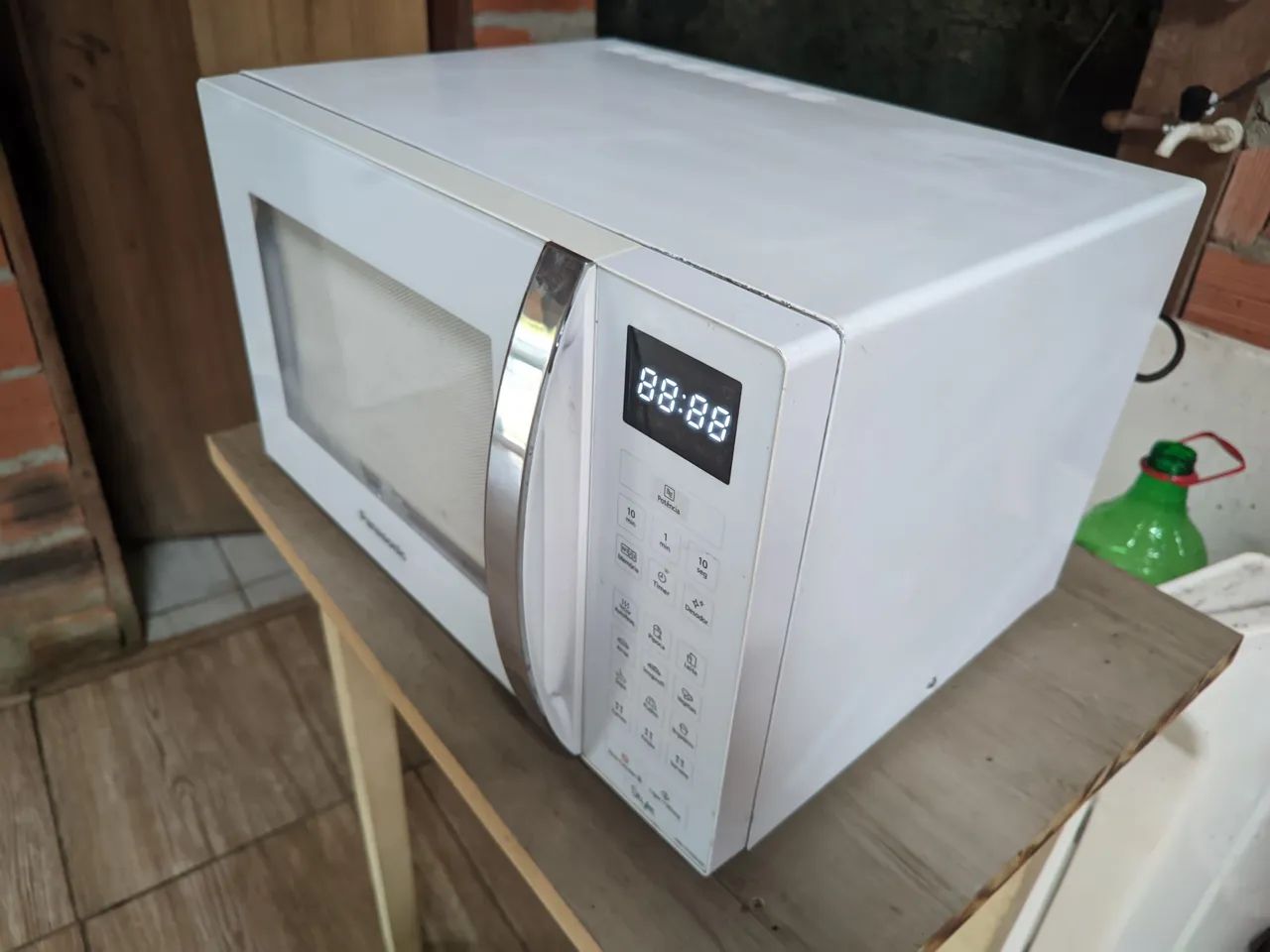 Microondas Panasonic 31L funcionando perfeitamente. - Foto 2