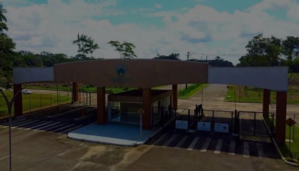 Vende terreno no Miriti 