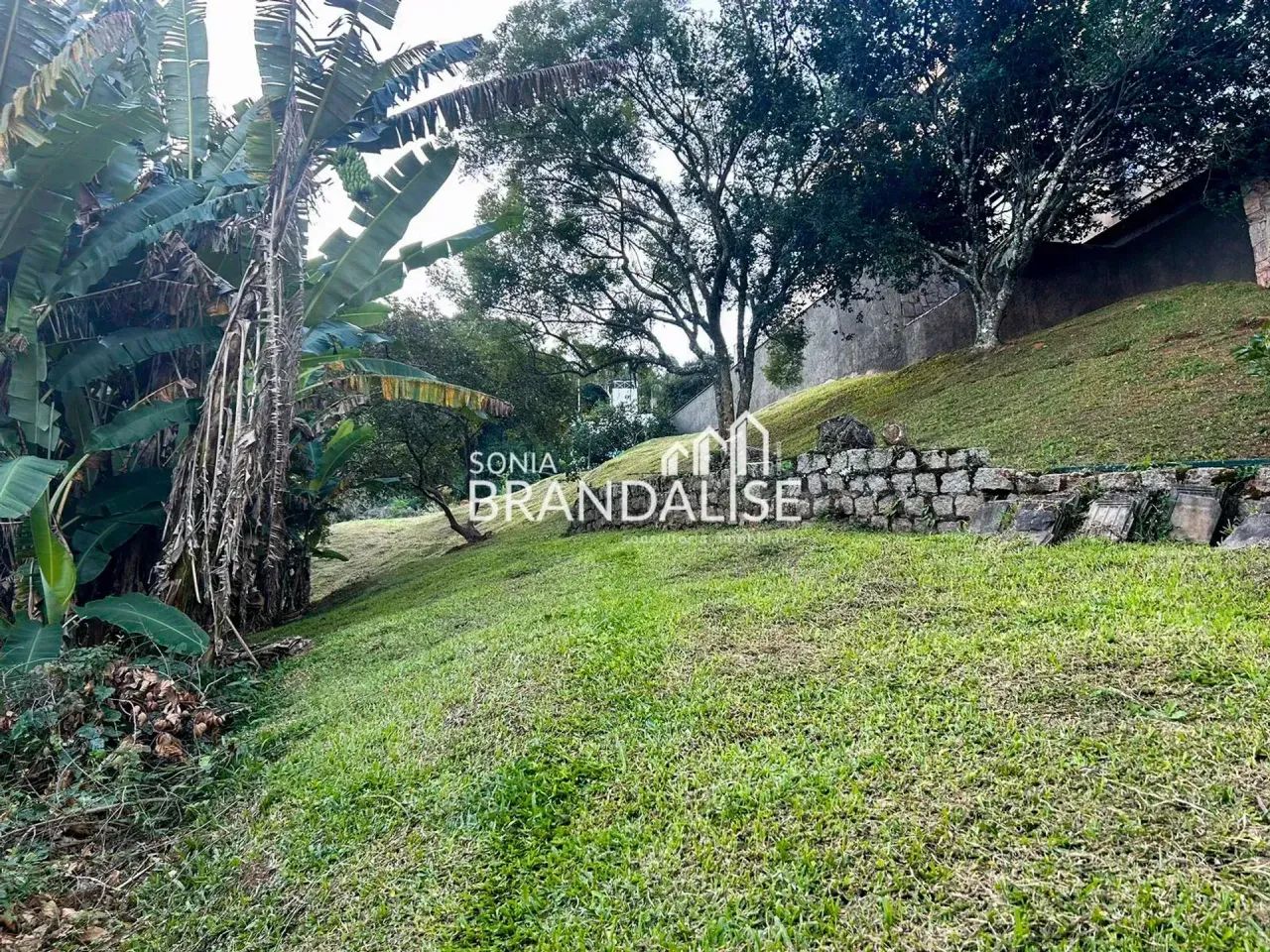 TERRENO em CONDOMÍNIO FECHADO no Cacupé! Bairro tranquilo e seguro. - Foto 5