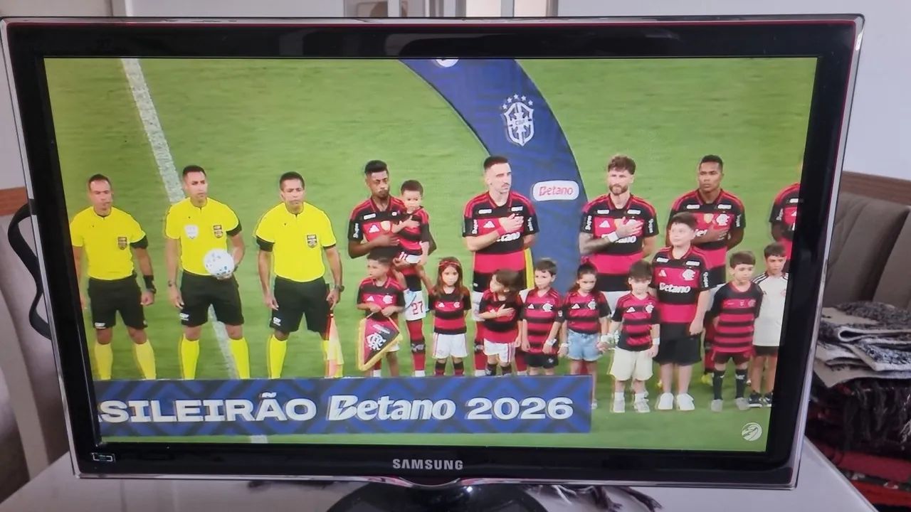 Monitor Samsung T22A550 22 polegadas - Imagem perfeita - TV digital - Foto 2