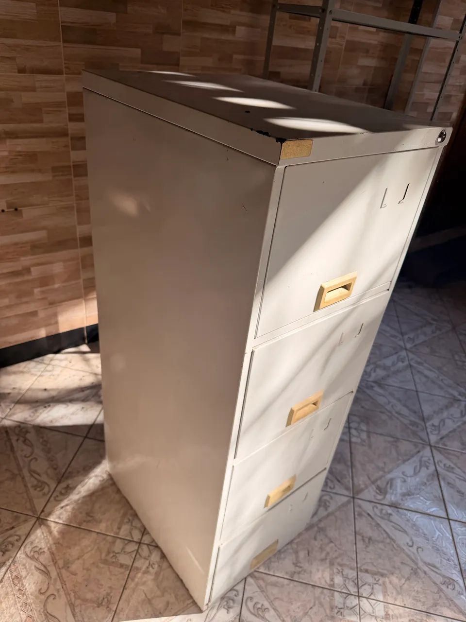 armaria de escritorio com 4 gavetas  - Foto 2