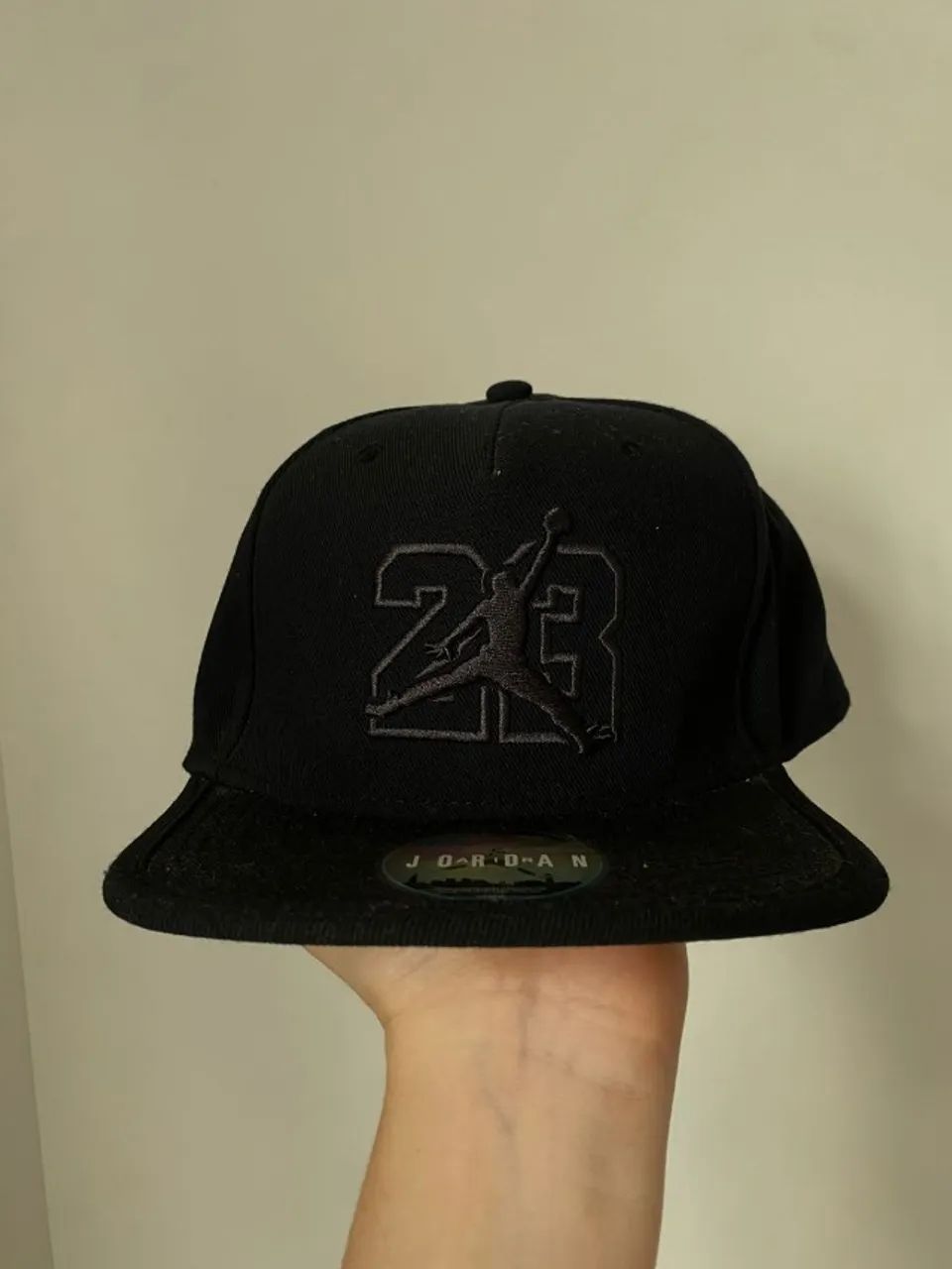 boné jordan preto holográfico único - Foto 5