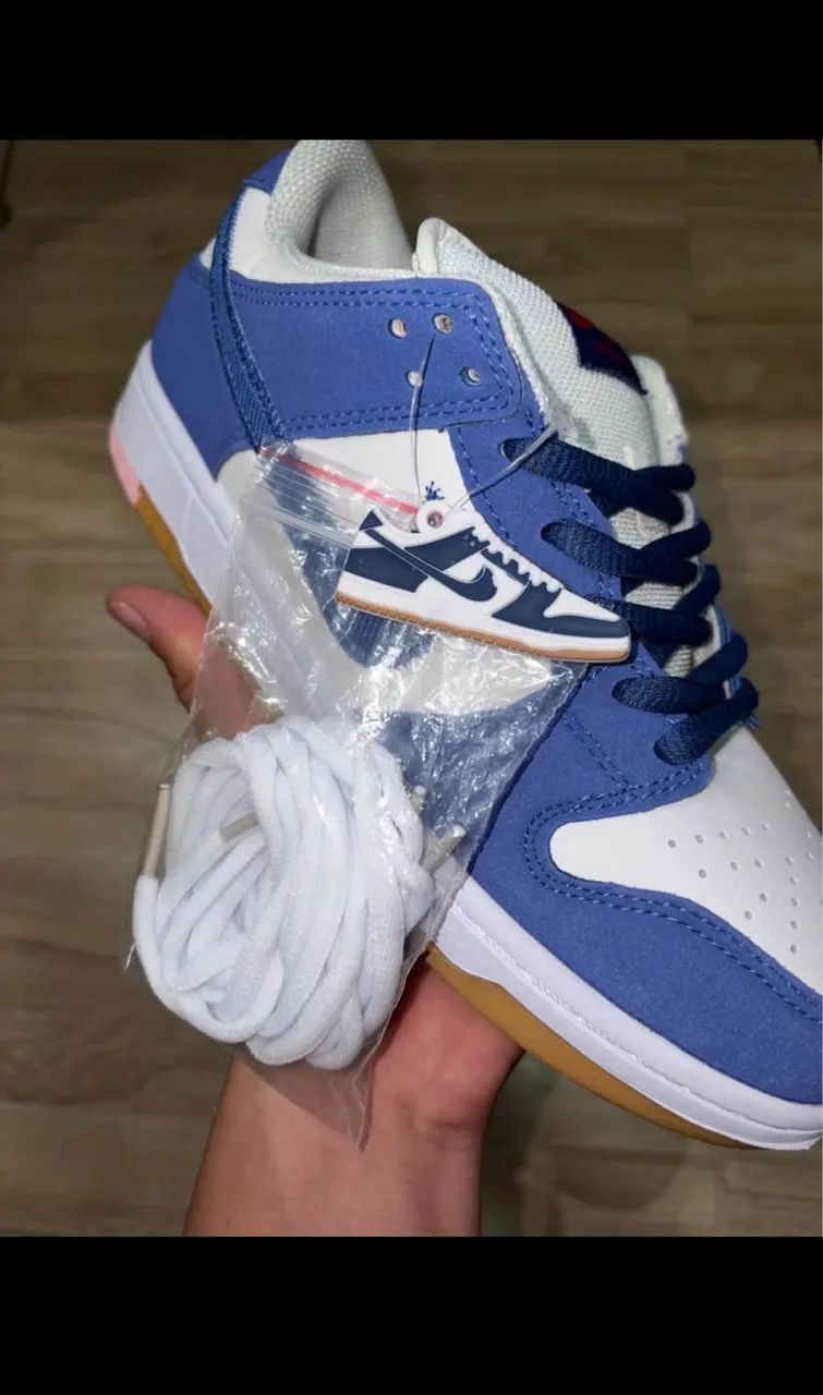 Tênis Nike SB Dunk Low pro dodgers  - Foto 2