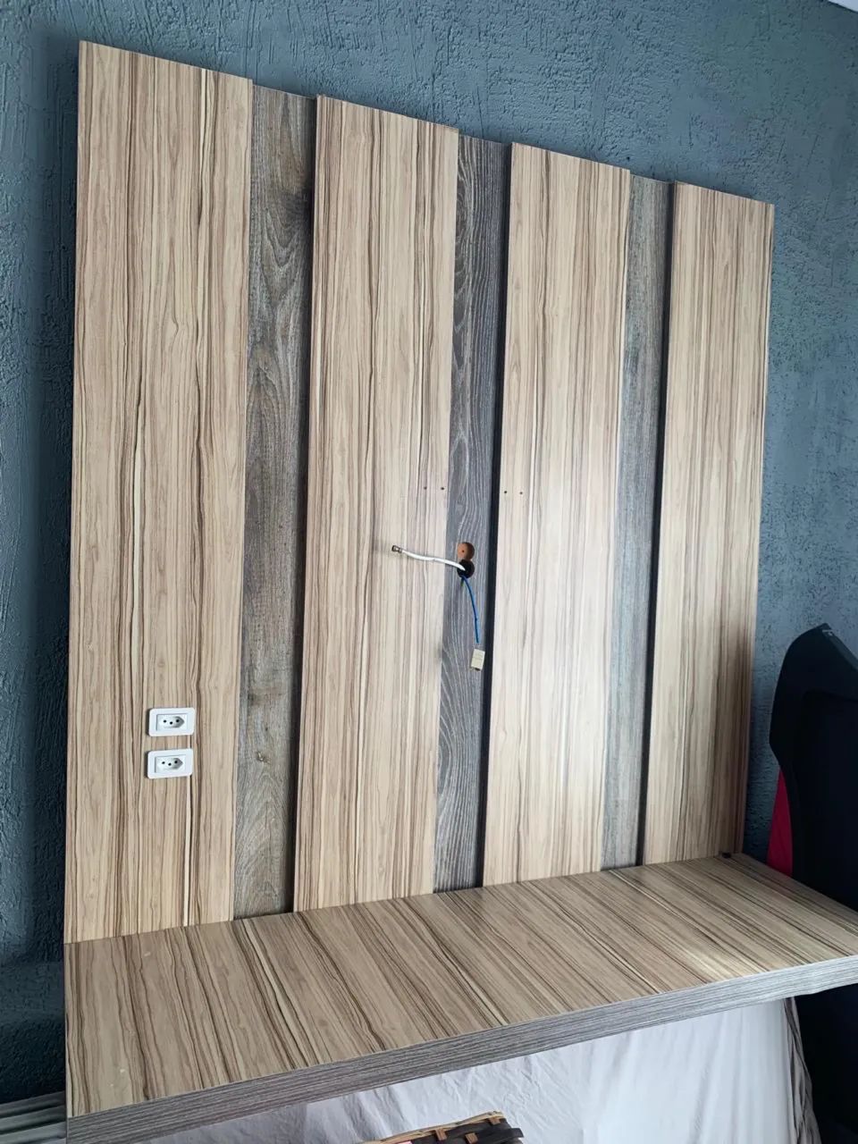 Vendo painel de tv até 55 polegadas de MDF ripado