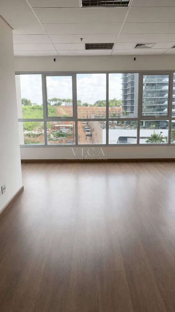 Alpha Square|Sala com 47m² para aluguel por R$ 3.000 - Alphaville/SP