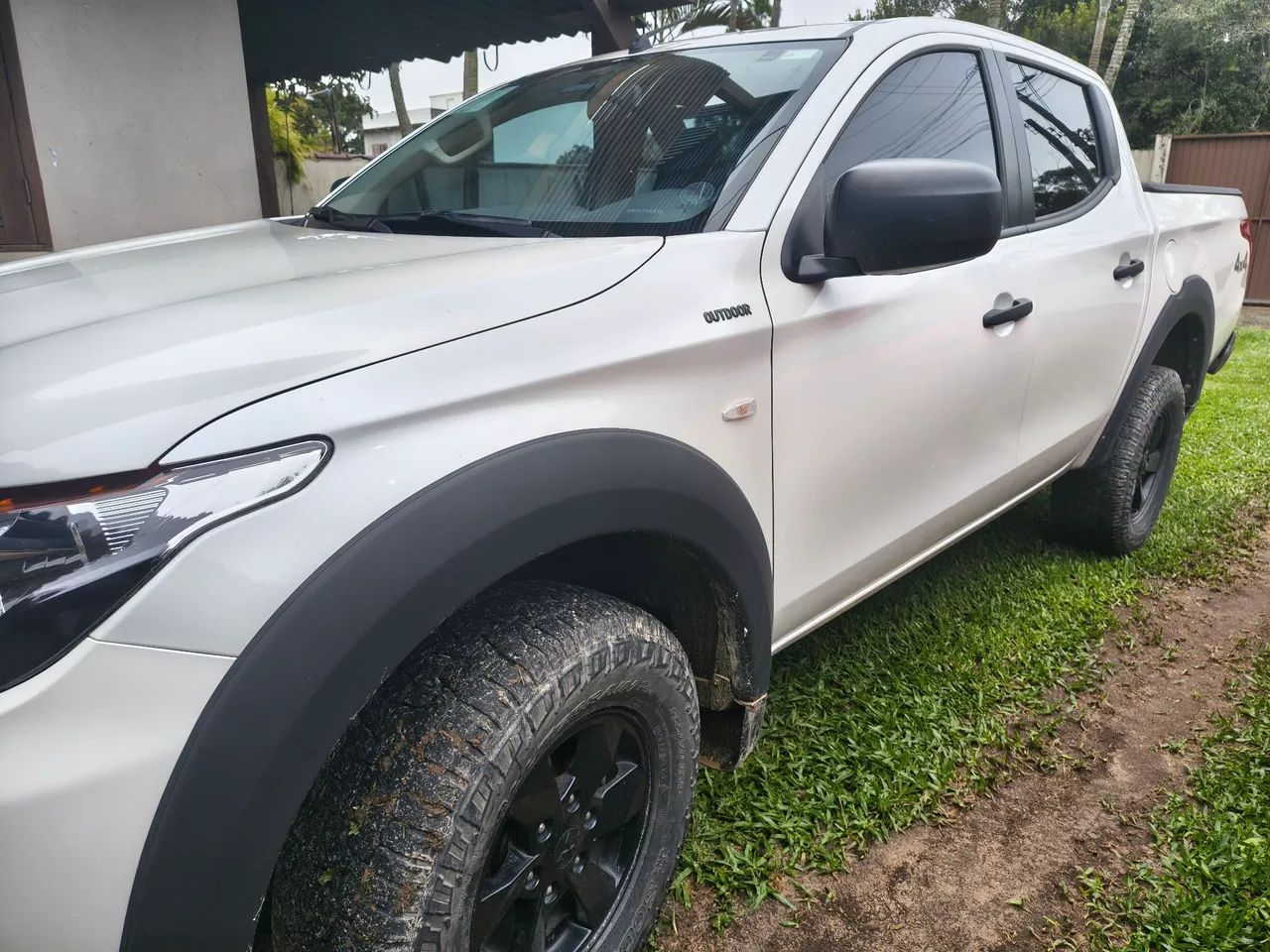 Mitsubishi L200 2024