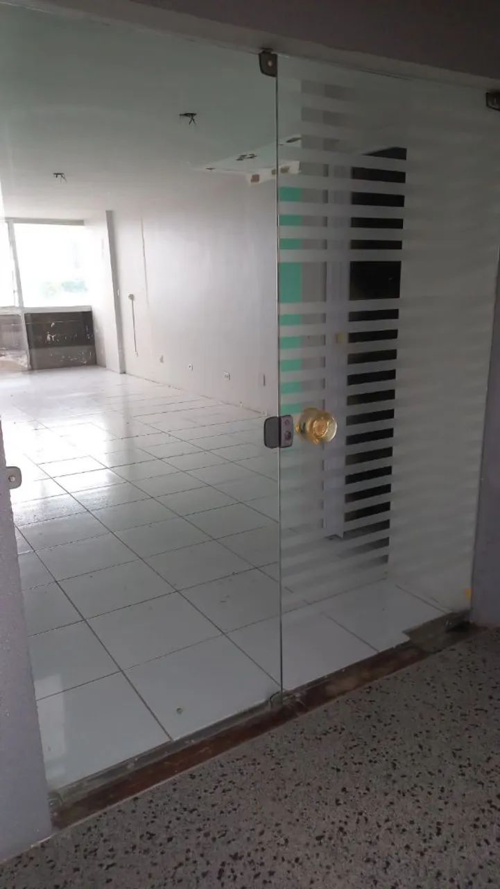 Salas Comerciais - 36m2 - Farol - R$ 1.500