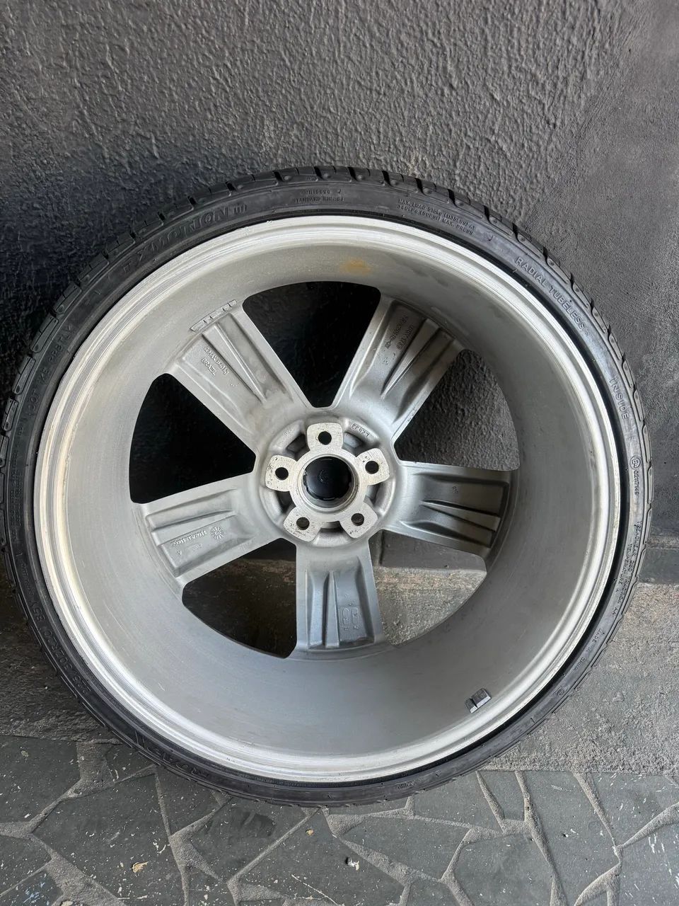 Roda aro semi nova - Foto 2